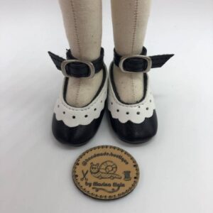 Schwarze Schuhe