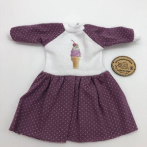 Gepunktetes Kleid in dunkel Waldbeeren Farbe mit Eiscreme